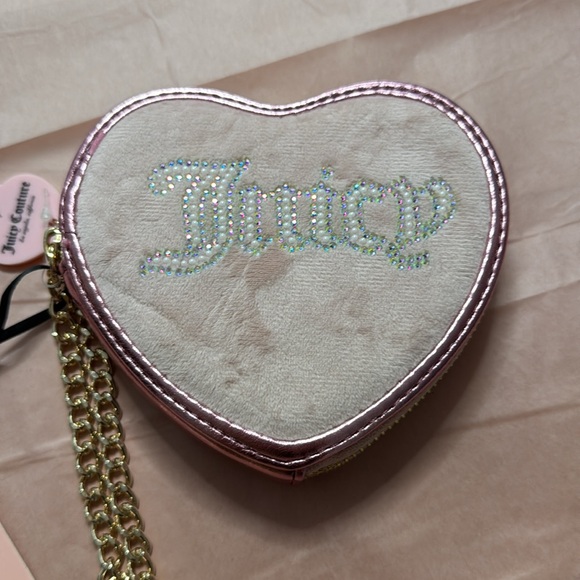 Juicy Couture Pink and White Heart Wristlet - Picture 5 of 11
